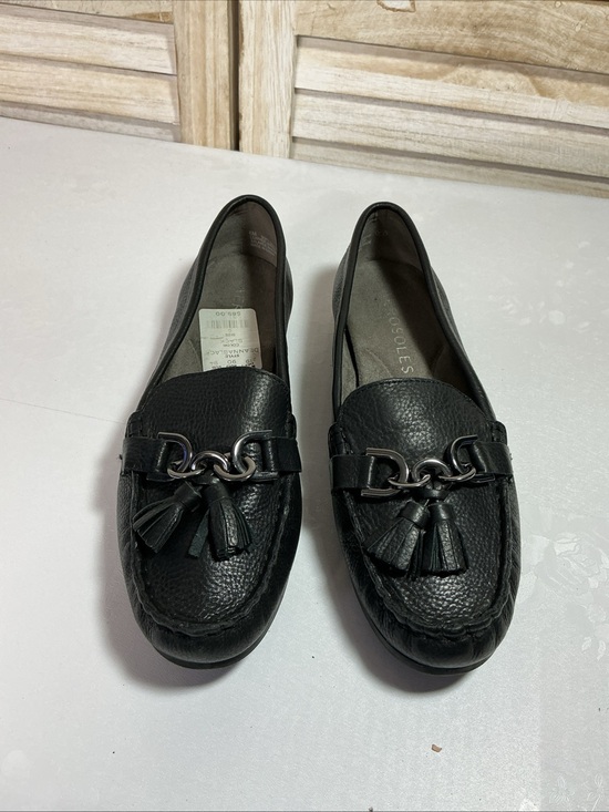 AEROSOLES Shoes - AEROSOLES Black Leather Tassel Bit Loafers